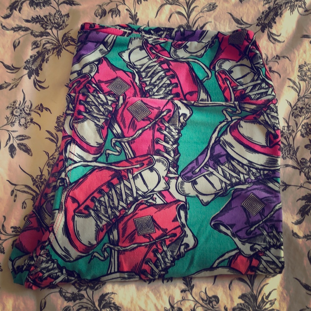 EUC LLR Shoe Leggings